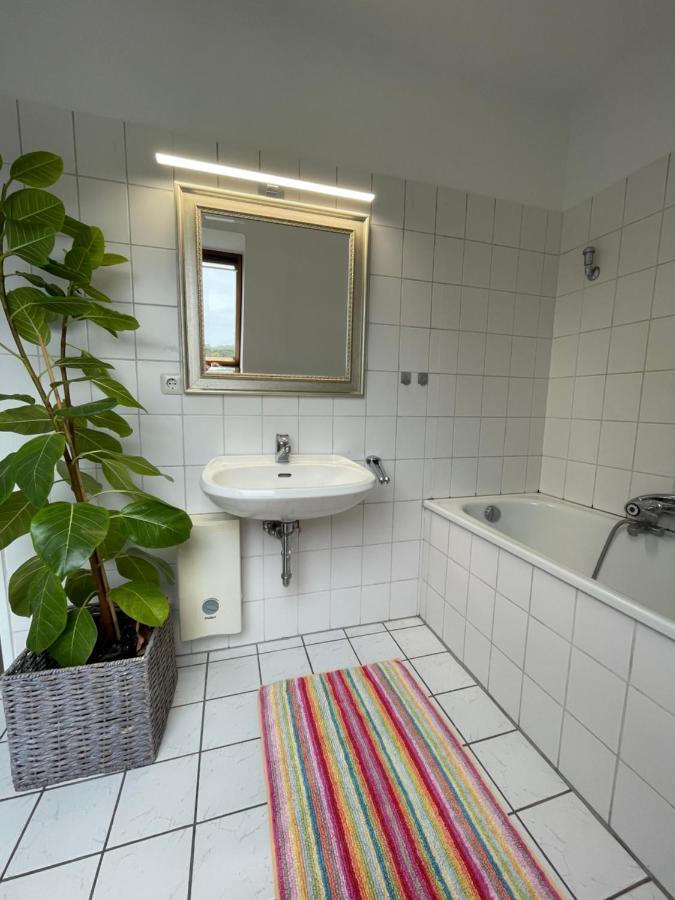 Appartement Mit Zwei Schlafzimmern Borgholzhausen Bagian luar foto